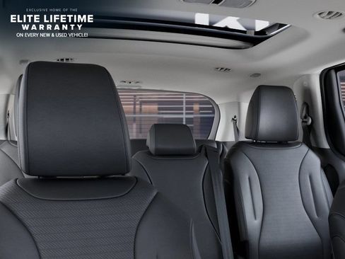 New 2026 Kia Carnival SX Prestige FWD image 28