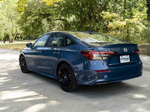 Used 2026 Honda Civic Sport image 7