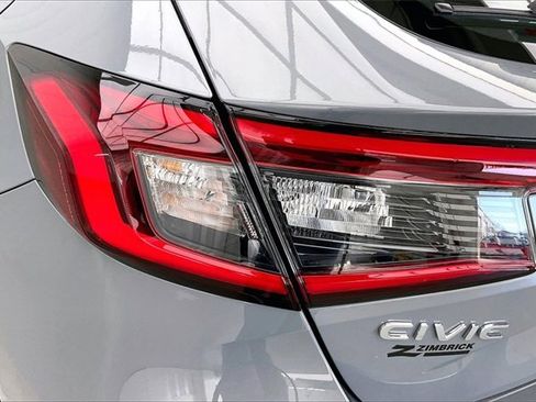 Certified 2025 Honda Civic Sport image 26