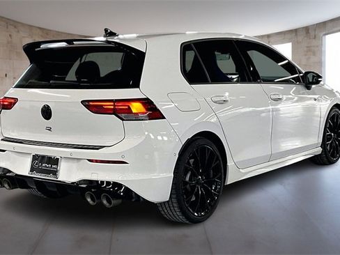Used 2025 Volkswagen Golf R Black Edition image 5