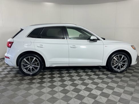 Used 2021 Audi Q5 e Prestige w/ Prestige Package AWD/4WD image 10