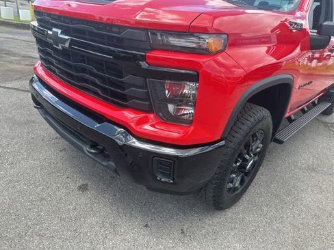 New 2026 Chevrolet Silverado 2500 Custom w/ Custom Value Package AWD/4WD image 9
