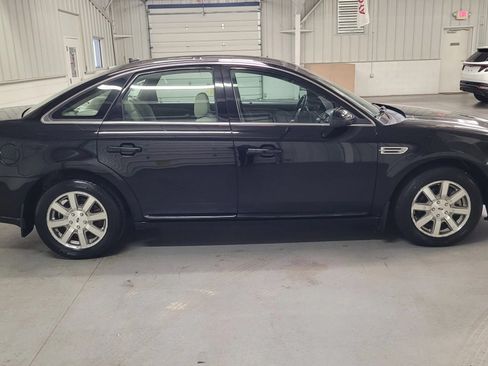 Used 2008 Ford Taurus SEL AWD/4WD image 9