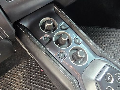 Used 2017 Lotus Evora 400 RWD image 2