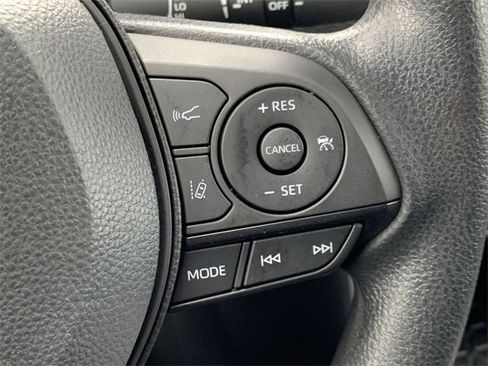 Used 2024 Toyota RAV4 Woodland Edition image 28