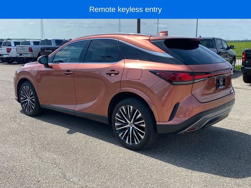 Used 2023 Lexus RX 350 Premium Plus w/ Accessory Package (Z1) AWD/4WD image 4