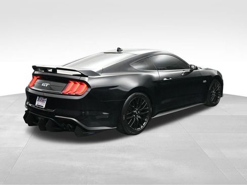 Used 2022 Ford Mustang GT w/ GT Performance Package RWD image 5