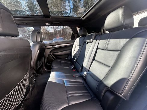 Used 2014 Kia Sorento SX w/ 3rd Row Package image 19