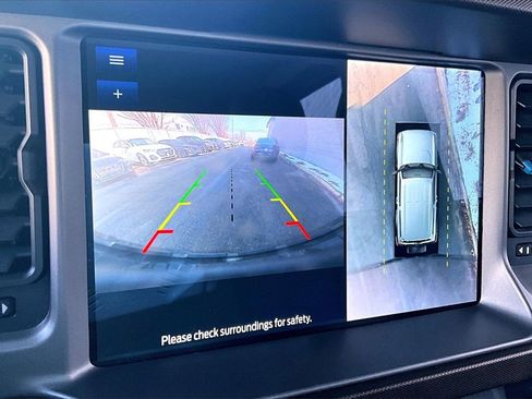 Used 2021 Ford Bronco Outer Banks image 14