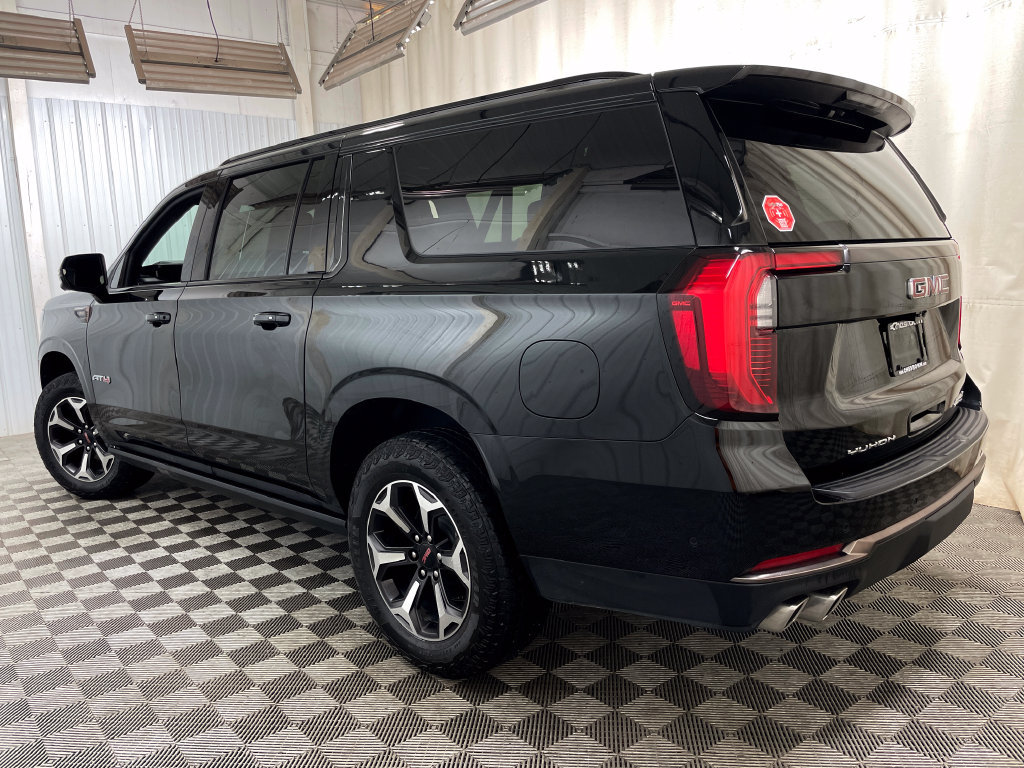 Certified 2026 GMC Yukon XL AT4 Ultimate w/ LPO, Floor Liner Package AWD/4WD image 28
