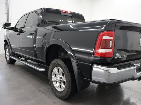 Used 2022 RAM 2500 Laramie AWD/4WD image 6