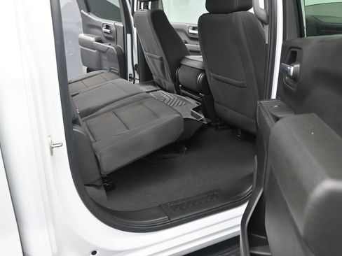 Used 2024 Chevrolet Silverado 1500 Custom RWD image 16