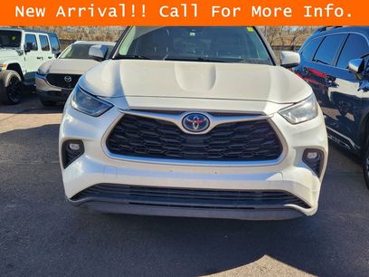 Used 2020 Toyota Highlander XLE