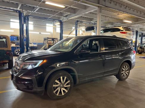 Used 2020 Honda Pilot EX-L image 2