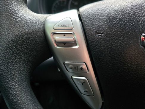 Used 2017 Nissan Versa S Plus image 24