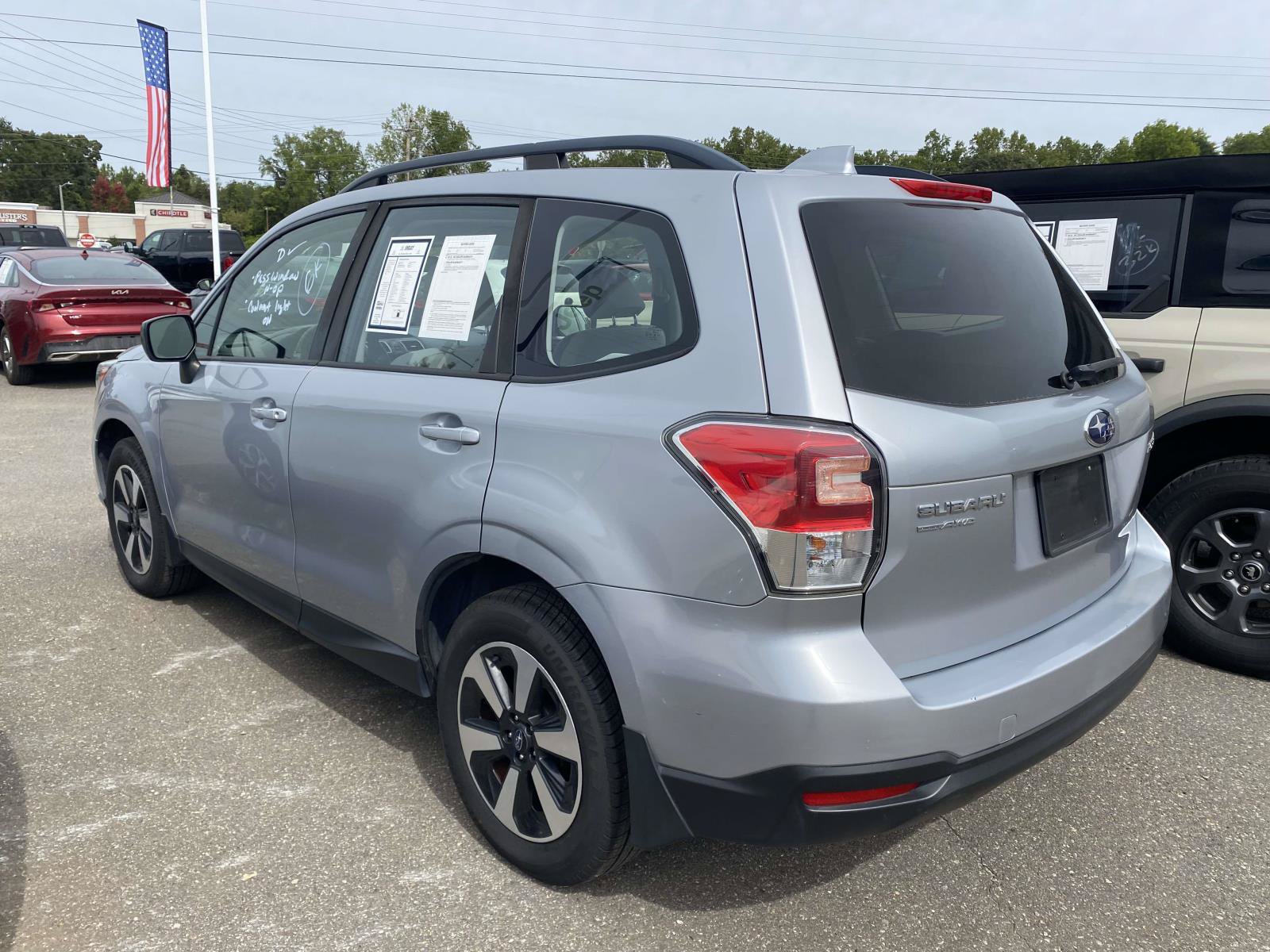 Used 2018 Subaru Forester 2.5i w/ Alloy Wheel Package AWD/4WD image 6