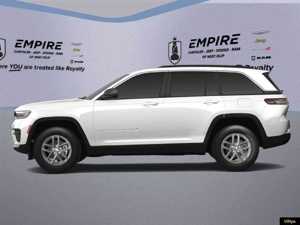 Used 2025 Jeep Grand Cherokee Laredo X w/ Luxury Tech Group I AWD/4WD image 3