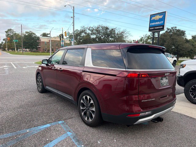 Used 2022 Kia Carnival EX FWD image 6