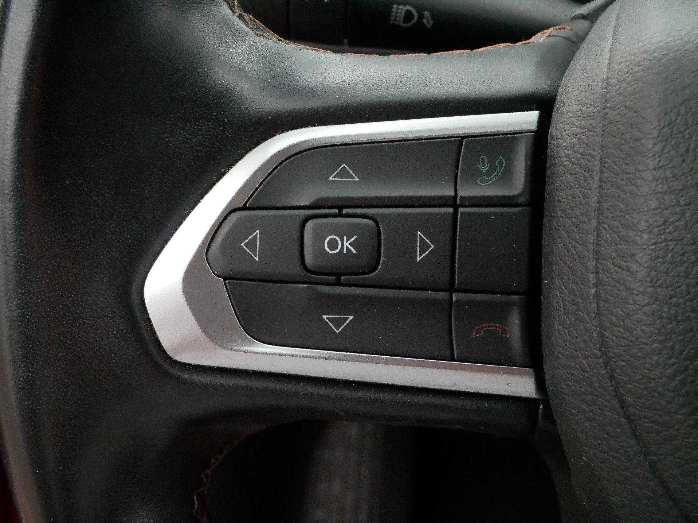 Certified 2022 Jeep Compass Limited AWD/4WD image 26