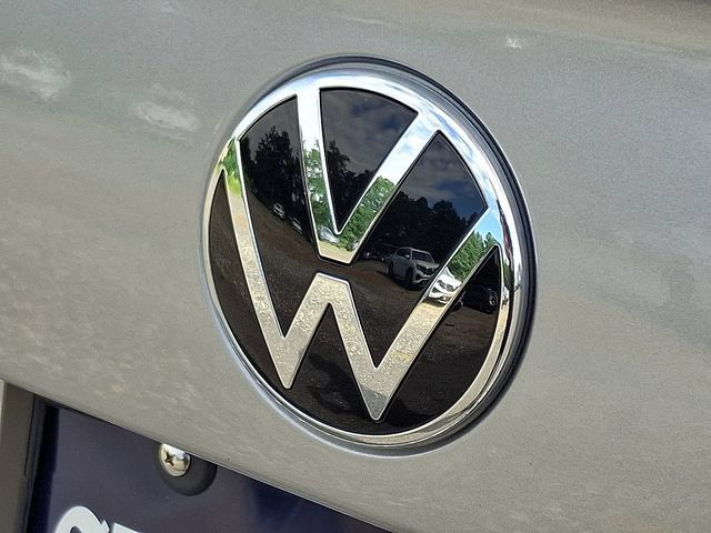 Used 2024 Volkswagen Jetta SEL FWD image 30