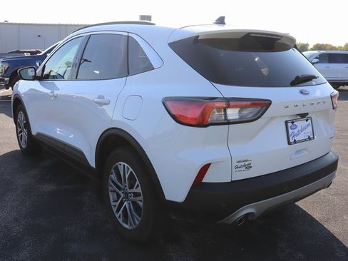 Used 2022 Ford Escape SEL image 9