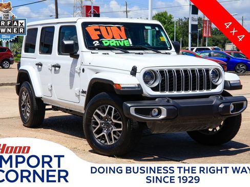 Used 2025 Jeep Wrangler Unlimited Sahara AWD/4WD image 1