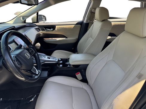 Used 2018 Honda Clarity Touring image 9