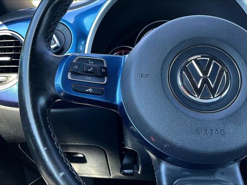 Used 2016 Volkswagen Beetle 1.8T S FWD image 8