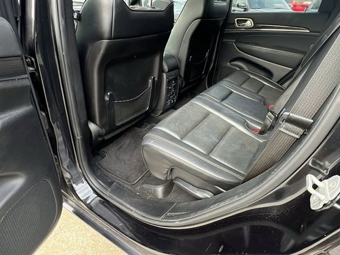 Used 2014 Jeep Grand Cherokee Overland w/ Trailer Tow Group IV image 25