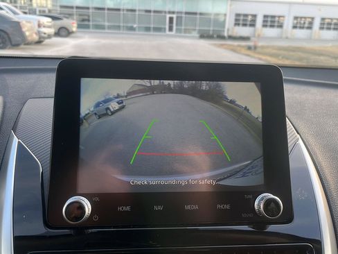 Used 2025 Mitsubishi Eclipse Cross SE image 18