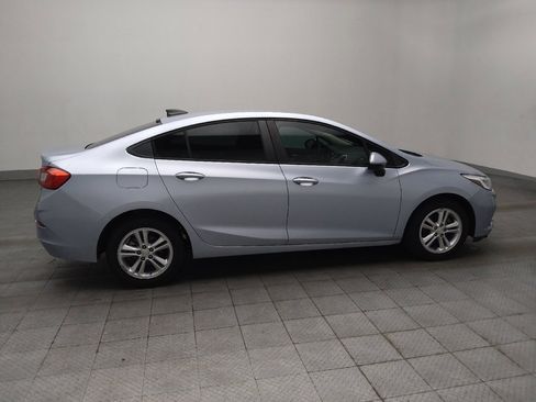 Used 2018 Chevrolet Cruze LS FWD image 10