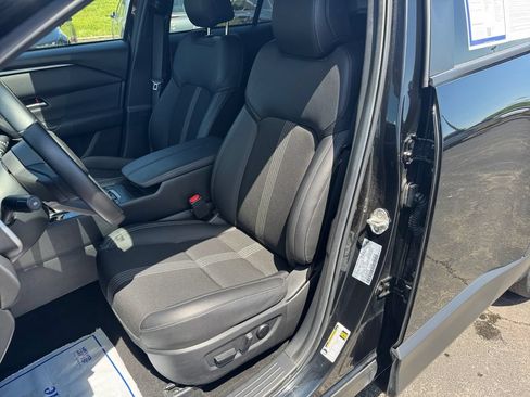 Used 2025 MAZDA CX-50 AWD 2.5 S w/ Preferred Package image 17