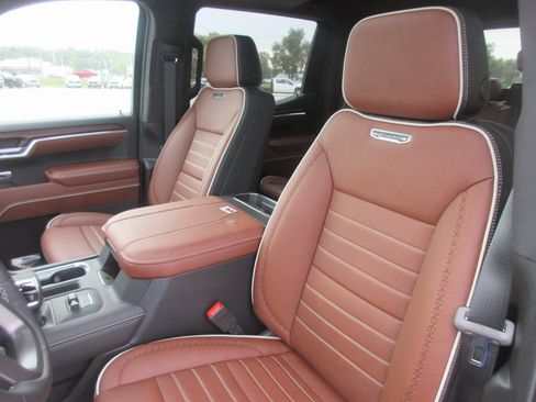 New 2026 GMC Sierra 1500 Denali Ultimate image 14