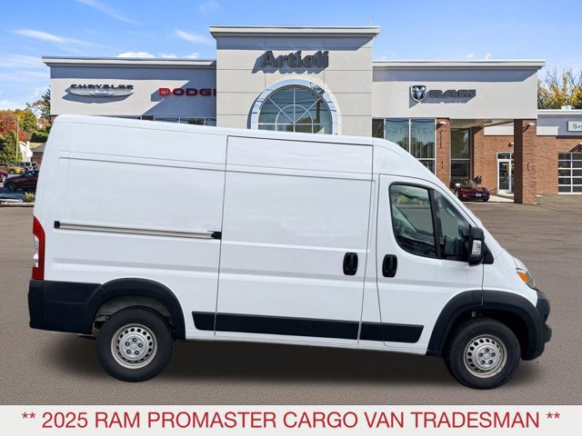 Used 2025 RAM ProMaster 2500 w/ Convenience Group FWD image 7