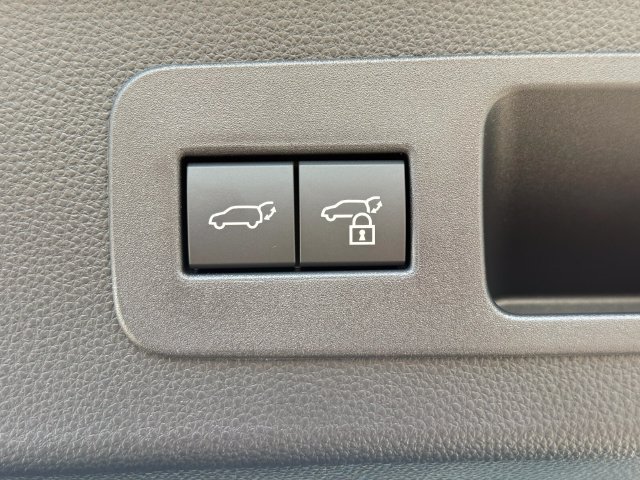 New 2026 Lexus LX 600 4WD w/ Appearance Package image 31