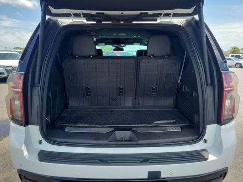 Used 2023 Chevrolet Tahoe Z71 w/ Luxury Package AWD/4WD image 26