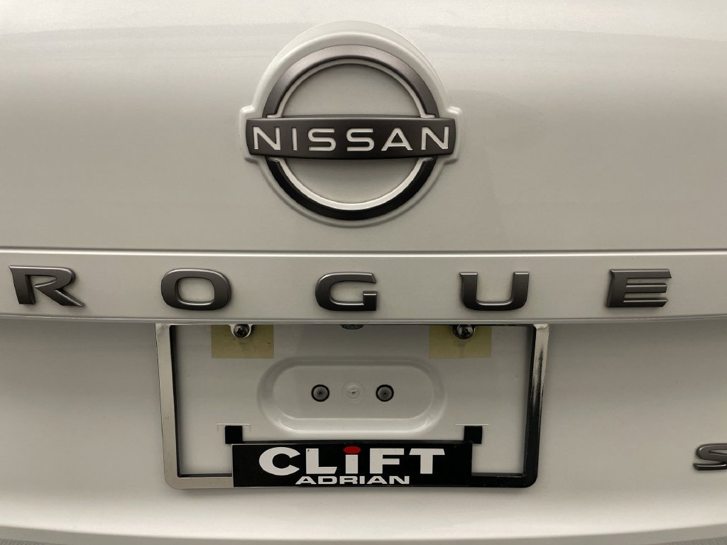 Used 2024 Nissan Rogue SV w/ SV Premium Package AWD/4WD image 25