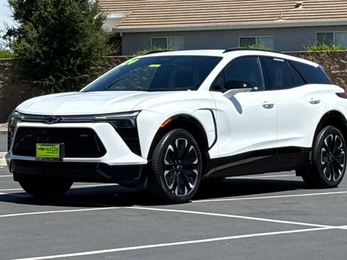 Used 2024 Chevrolet Blazer EV RS AWD/4WD image 16