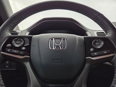 Used 2024 Honda Odyssey Elite image 36