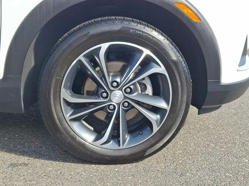 Used 2023 Buick Encore GX Select image 9