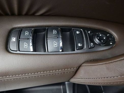 Used 2023 Nissan Armada Platinum w/ Captain's Chairs Package AWD/4WD image 15
