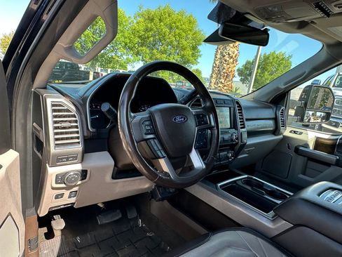 Used 2018 Ford F350 Limited AWD/4WD image 24