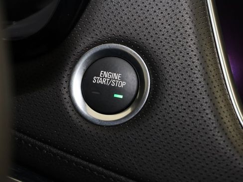 Used 2024 Cadillac XT5 Premium Luxury image 36