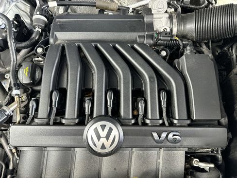 Used 2023 Volkswagen Atlas SEL Premium AWD/4WD image 33