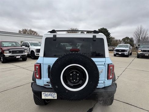 Used 2024 Ford Bronco Heritage Edition image 3