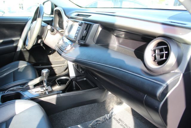 Used 2016 Toyota RAV4 Limited w/ Advanced Technology Package AWD/4WD image 15