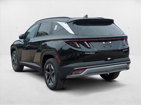 New 2025 Hyundai Tucson SEL image 3
