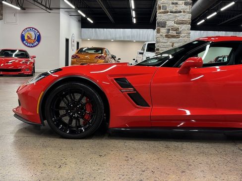 Used 2019 Chevrolet Corvette Grand Sport RWD image 5