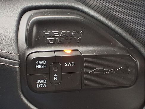 Used 2024 RAM 2500 Limited image 18