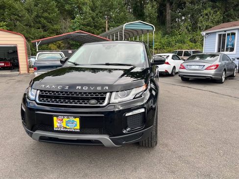 Used 2017 Land Rover Range Rover Evoque SE Premium AWD/4WD image 23